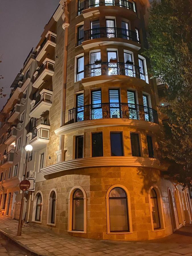 Stylish Urban Apart New 2021 Close To The Beach Varna Buitenkant foto