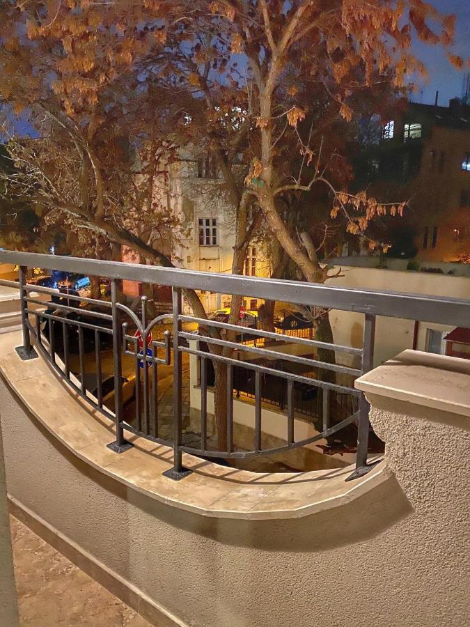Stylish Urban Apart New 2021 Close To The Beach Varna Buitenkant foto